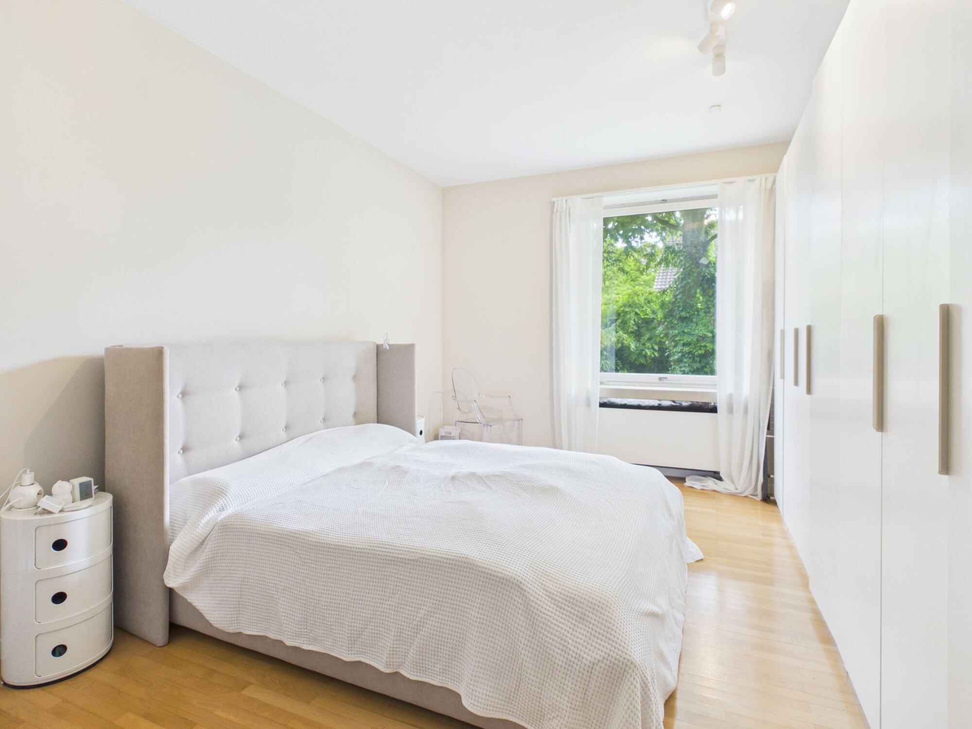 Seltene Gelegenheit im Malerviertel: Bungalow mit eingewachsenem Garten